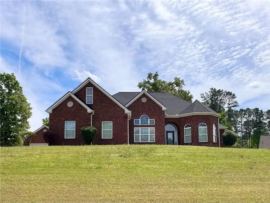 320 Pecan Court, Mcdonough