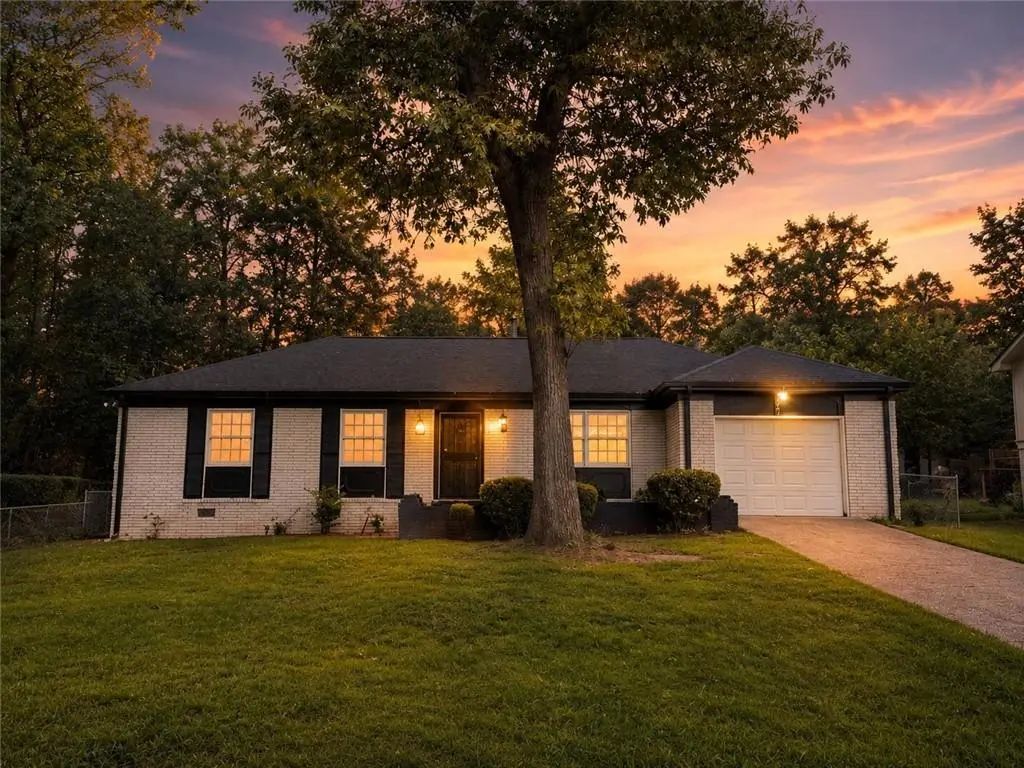 Unit 2 - 6451 Valley Dale Drive, Riverdale