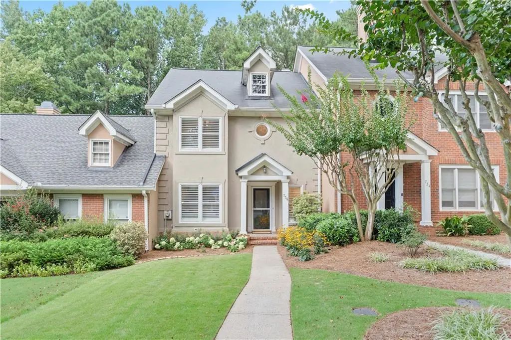 736 Olde Towne Lane, Marietta