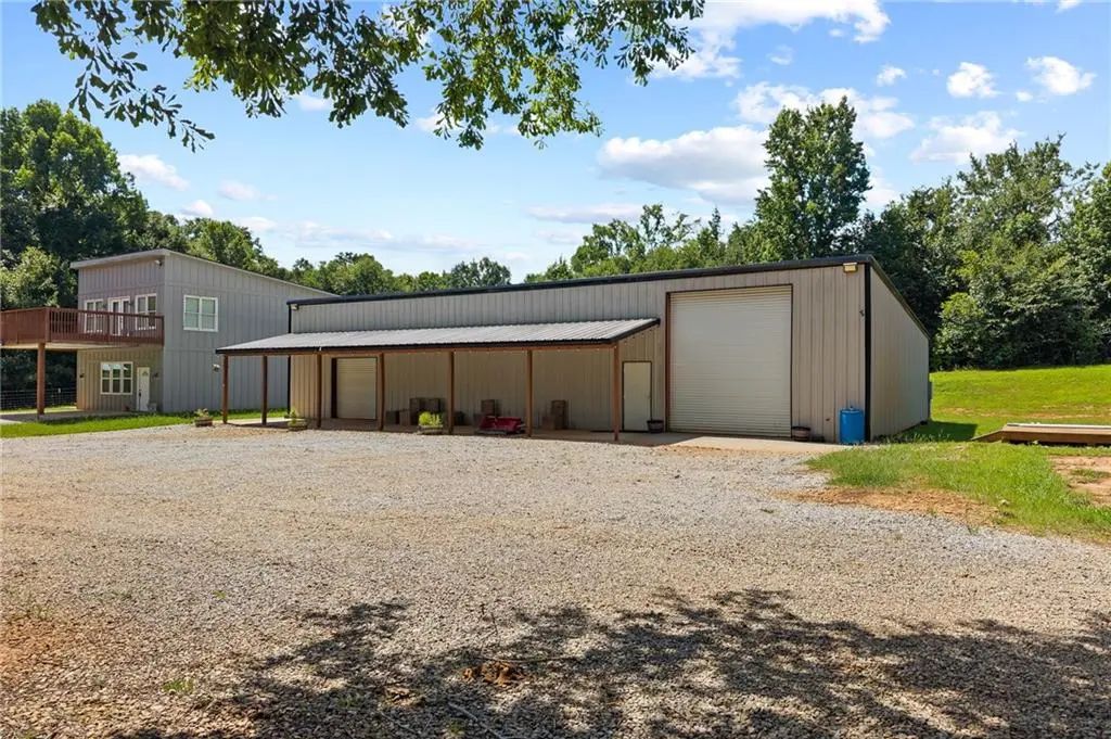 221 Columbus Drive, Homer