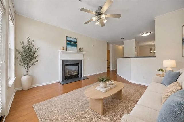 Unit 3206 - 3150 Woodwalk Drive Se, Atlanta