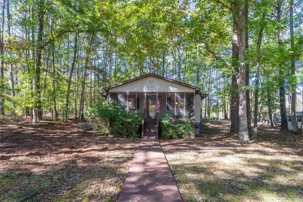 248 W River Bend Drive W, Eatonton