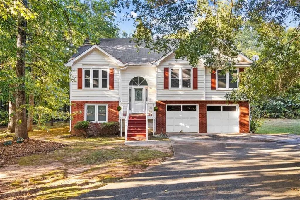 215 Somerset Drive, Covington