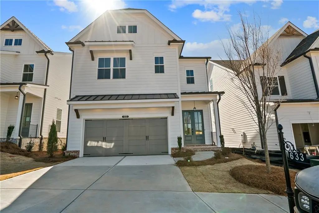 135 Herring Drive, Hoschton