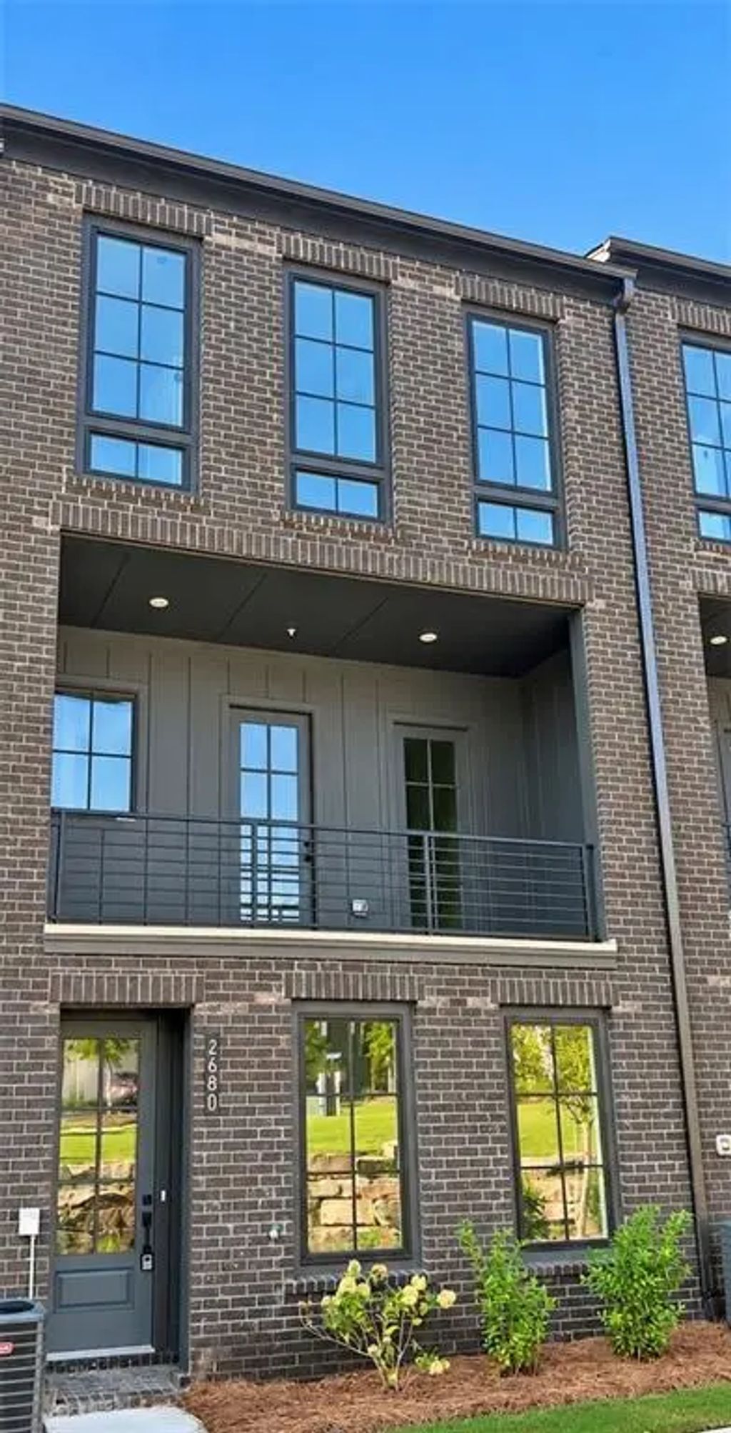 Unit 30 - 2680 Mackintosh Court, Brookhaven