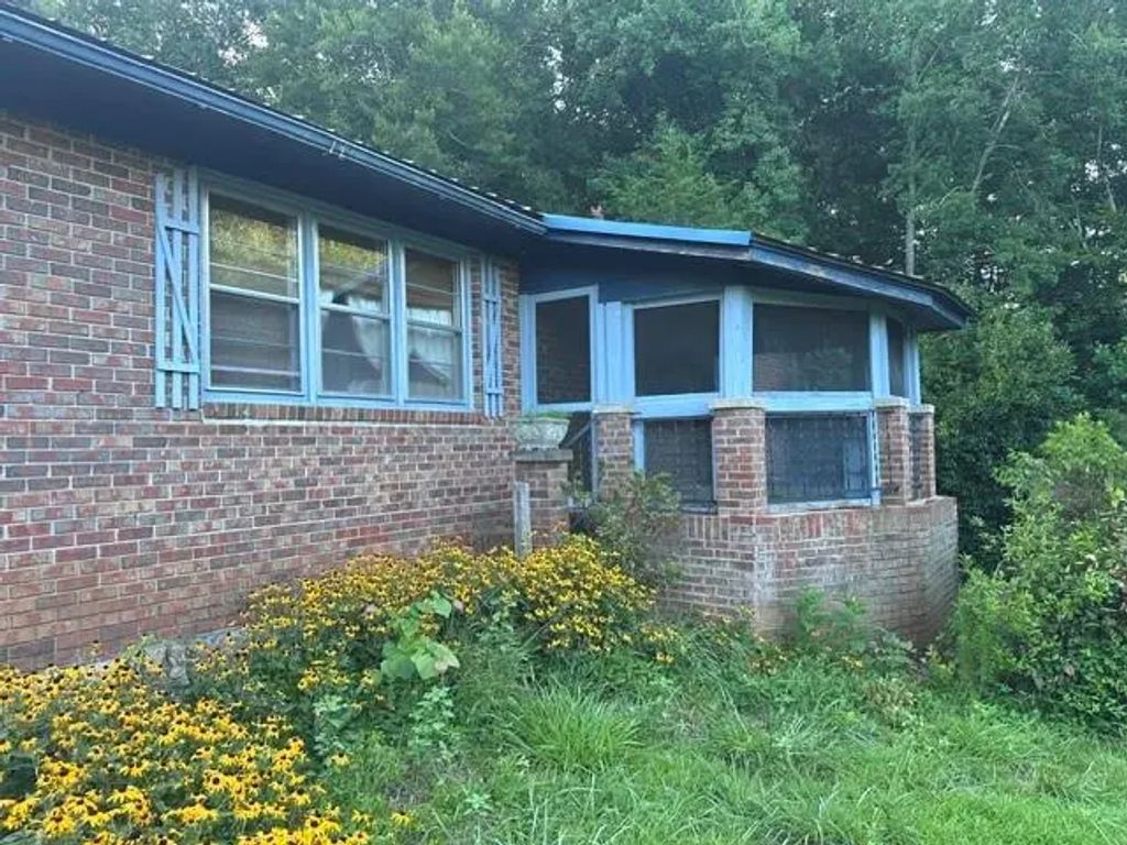 1069 Harbert Valley Road, Toccoa