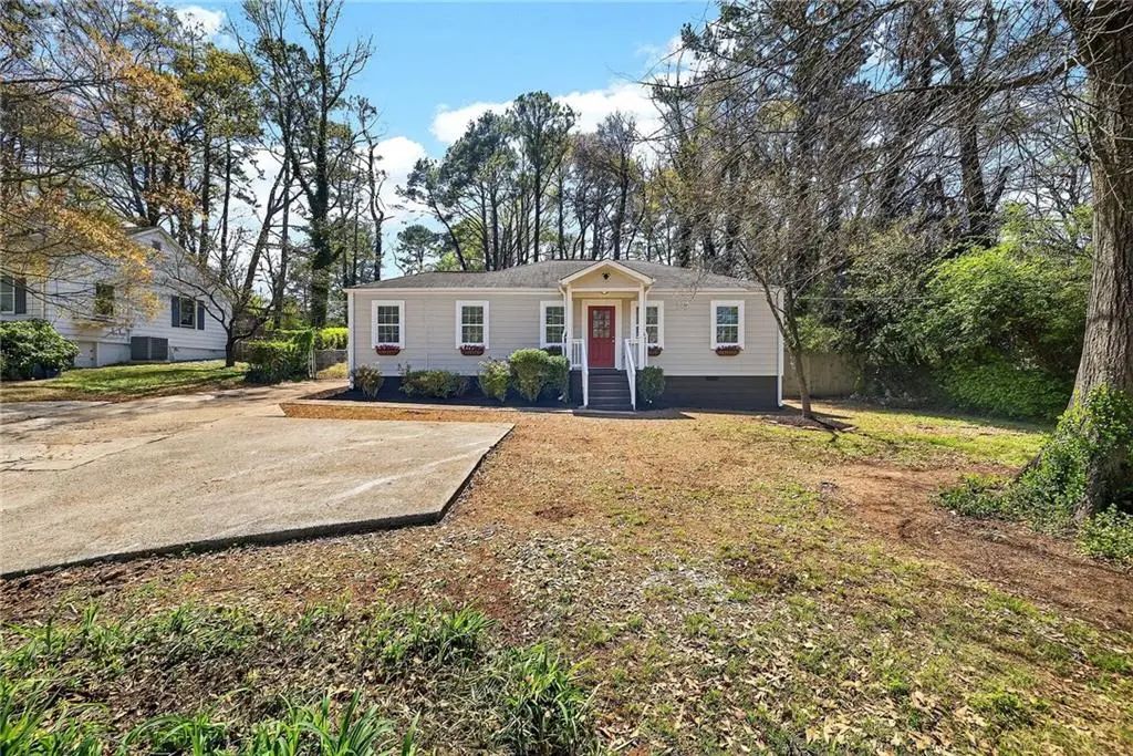 955 Columbia Drive, Decatur