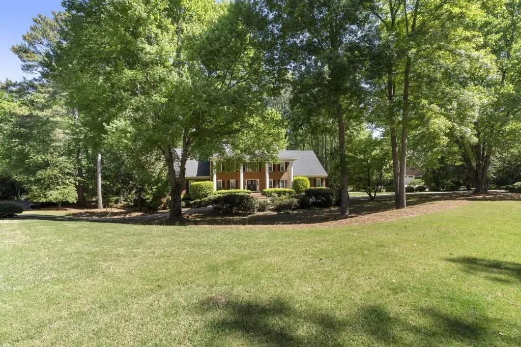 1780 Brandon Hall Drive, Atlanta