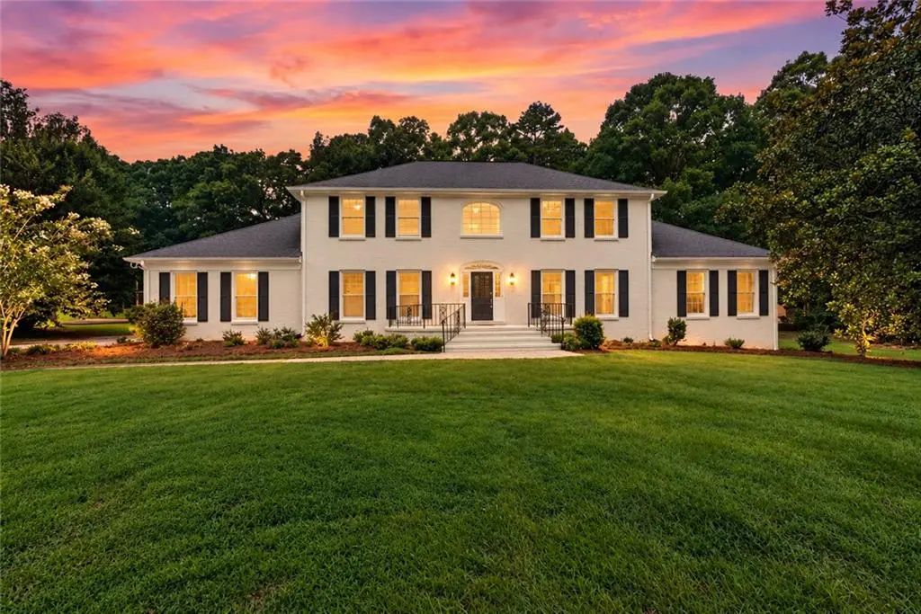 560 Hawthorne Drive, Fayetteville