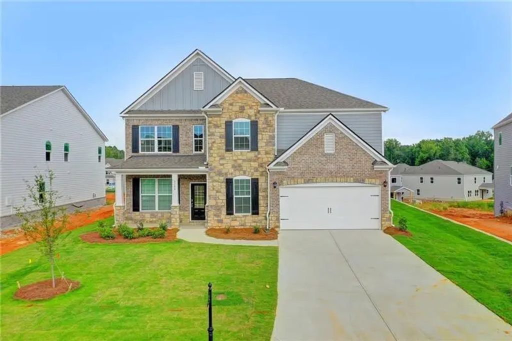 5280 Blue Mountain Lane, Cumming