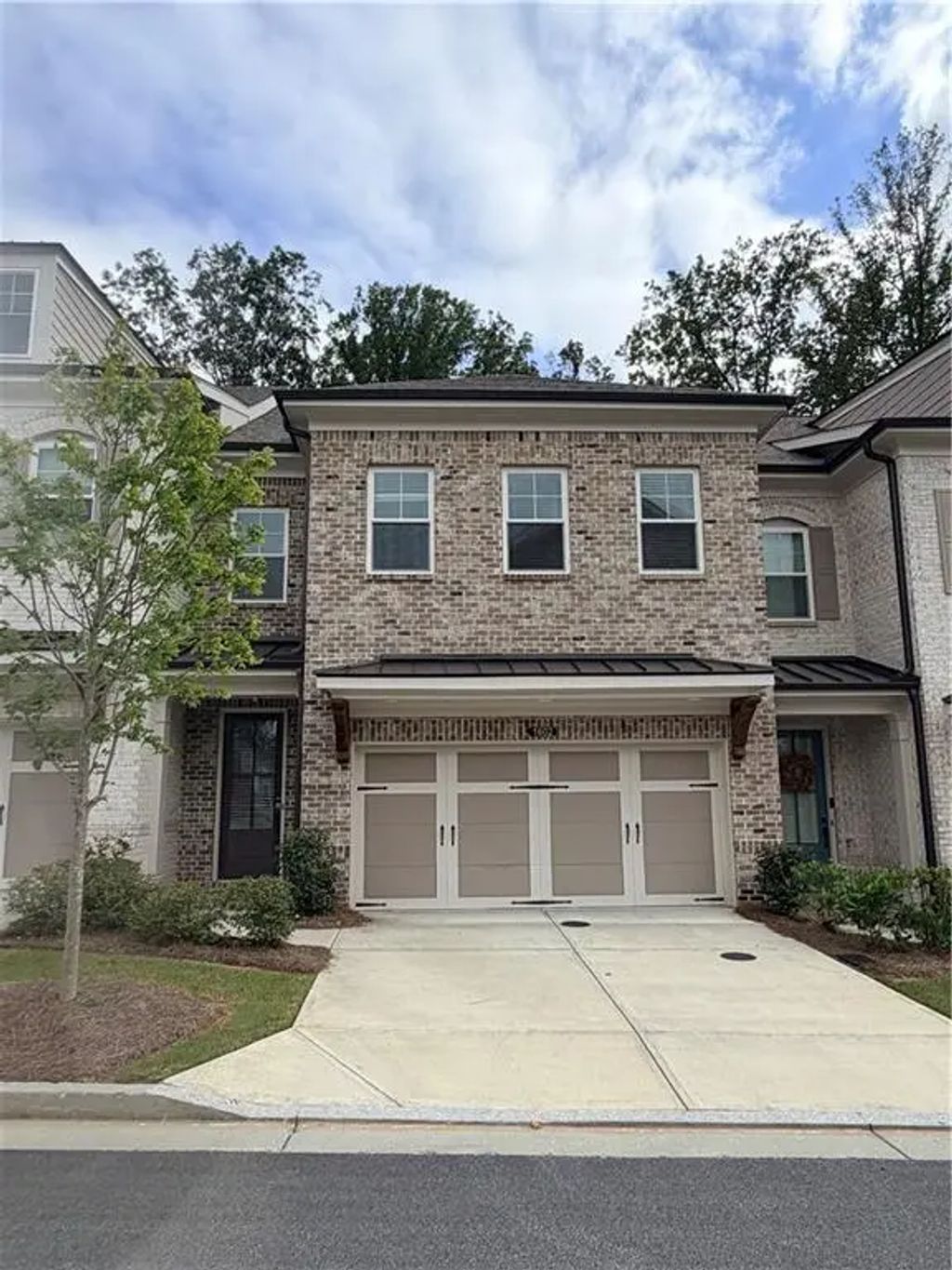 1602 Wellborn Walk, Suwanee