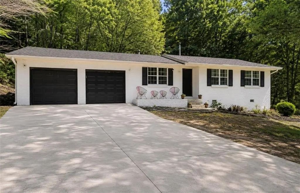 4435 Winding Creek Drive, Cumming