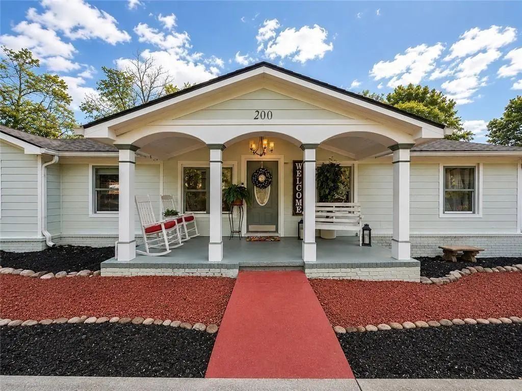 200 Church Street, Fayetteville