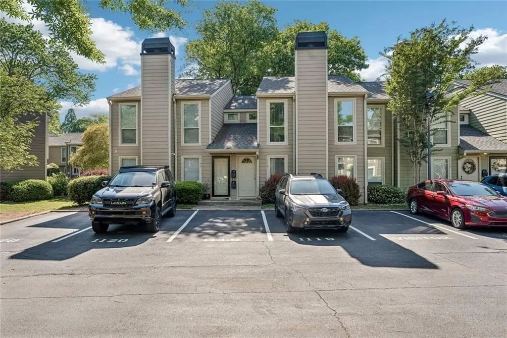 1119 Riverbend Club Drive Se, Atlanta