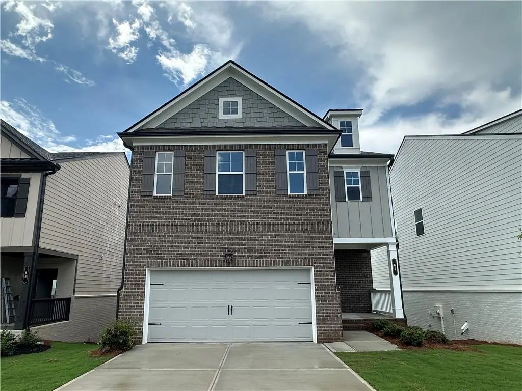 64 Avian Way, Auburn