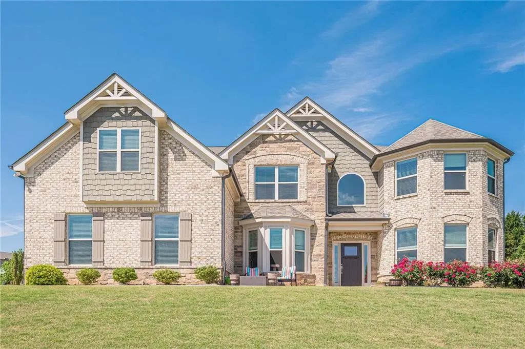 3910 Sky River Court, Cumming