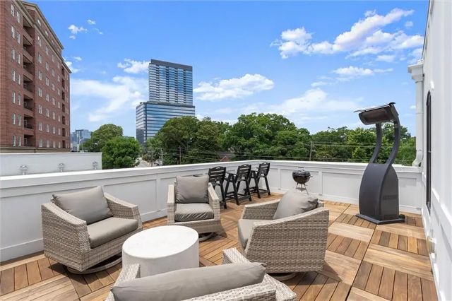 Unit 1 - 3667 Peachtree Road Ne, Atlanta