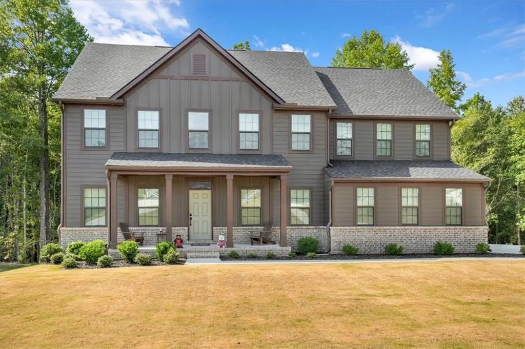 125 Longwood Drive, Fayetteville