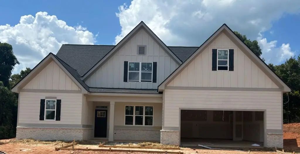 174 Eagles Crest Drive, Commerce