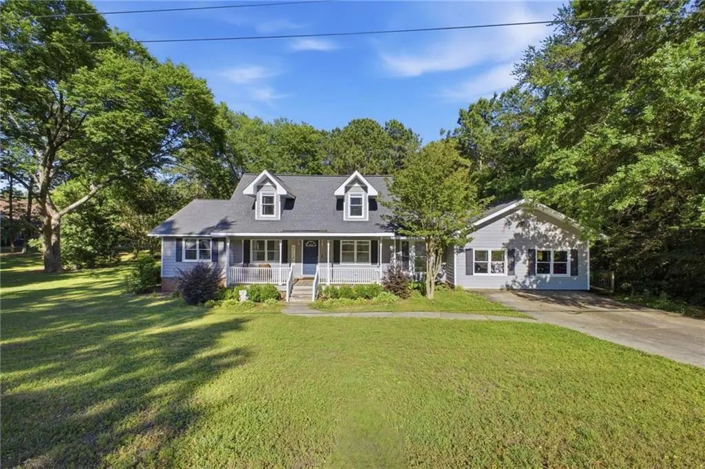 111 Mount Vernon Drive, Calhoun