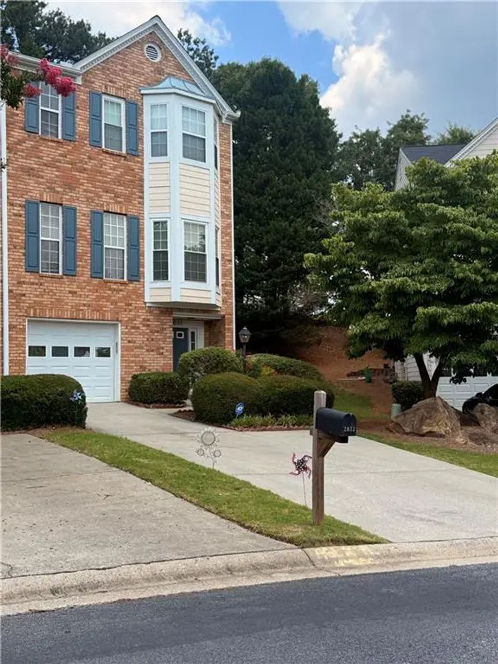 2031 Pinnacle Pointe, Norcross