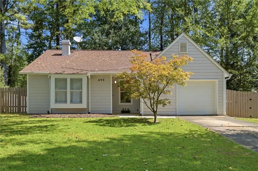 693 Brandlwood Way Nw, Lilburn