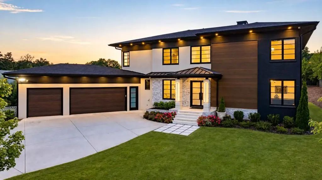 714 Bass Way, Sandy Springs