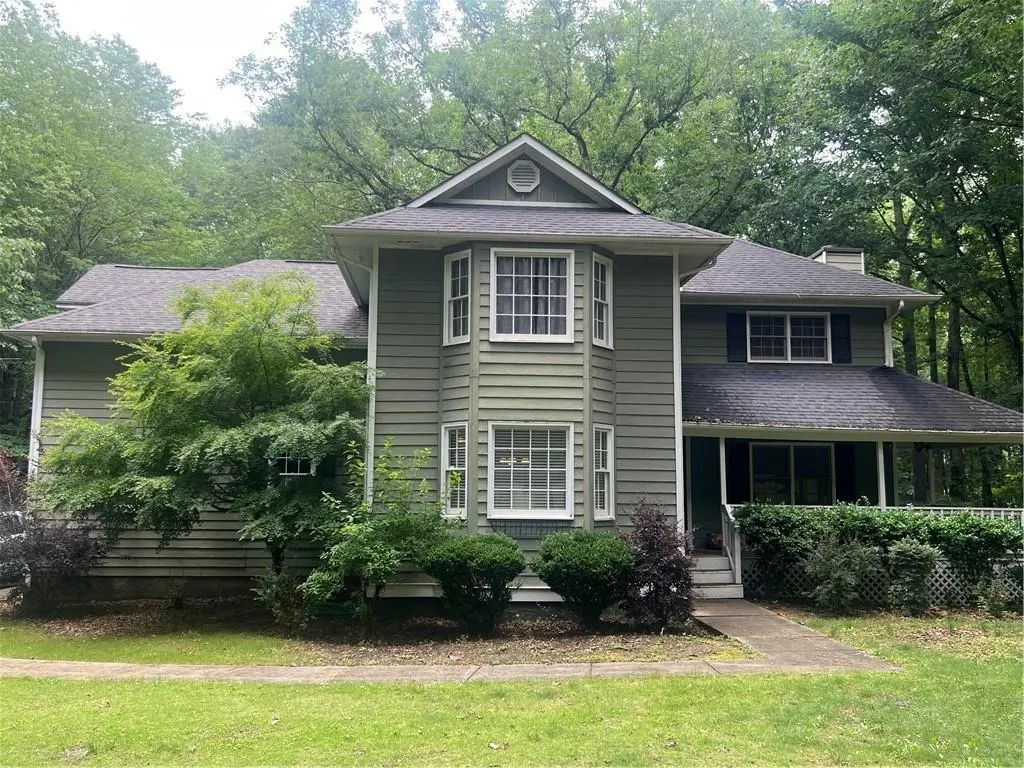 105 Flat Creek Court, Fayetteville