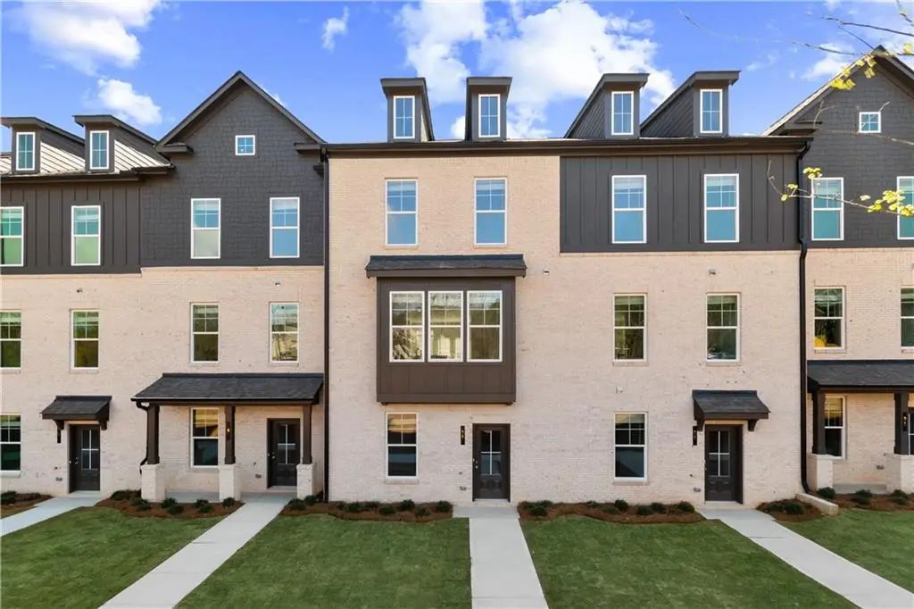 107 Daybreak Lane, Newnan