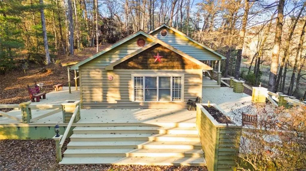 143 Kaely Drive, Mineral Bluff