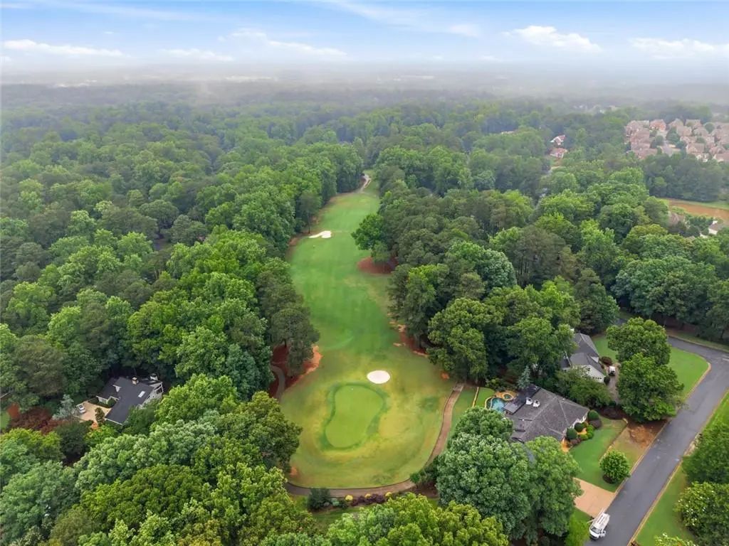 2955 Ascot Lane, Roswell