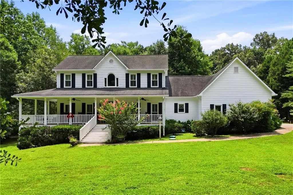 330 Wagon Trail, Woodstock