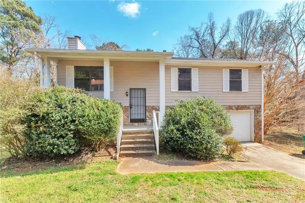3768 Glen Mora Drive, Decatur