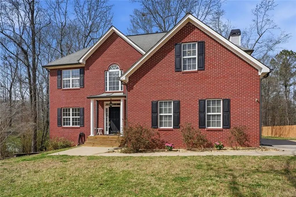 3942 Birdie Drive, Douglasville