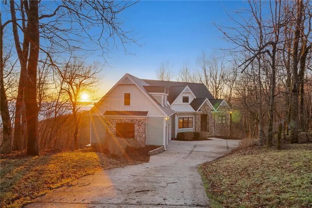 2551 Monument Road, Jasper