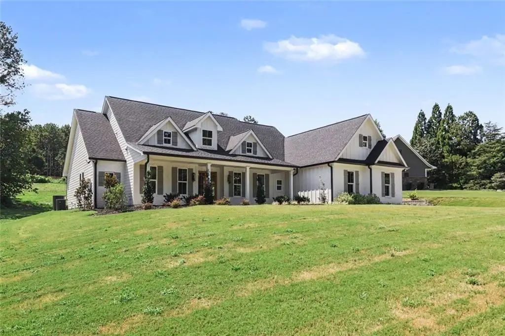 105 W Lake Boulevard, Carrollton