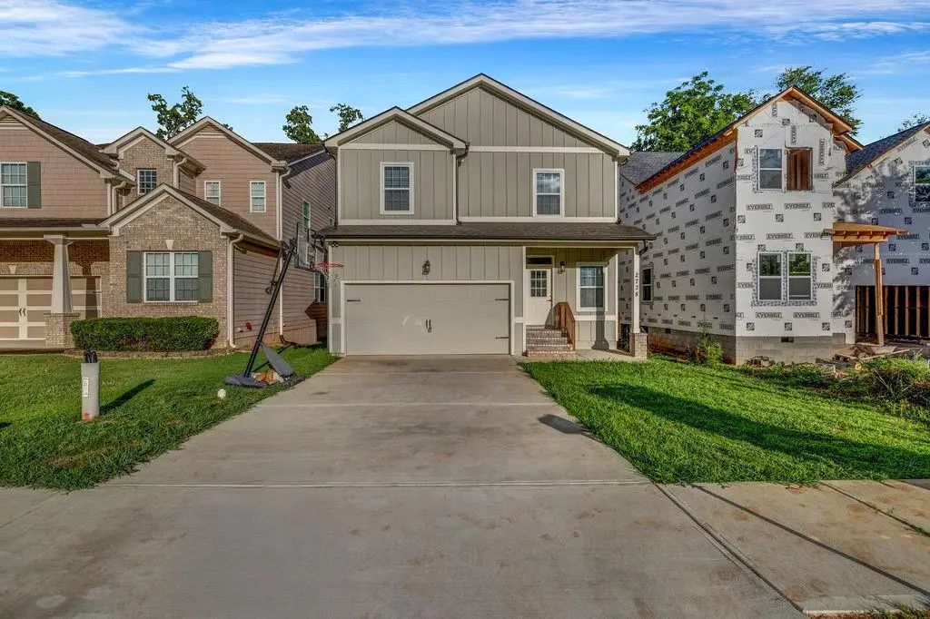 2738 Chamberlain Court, Lawrenceville