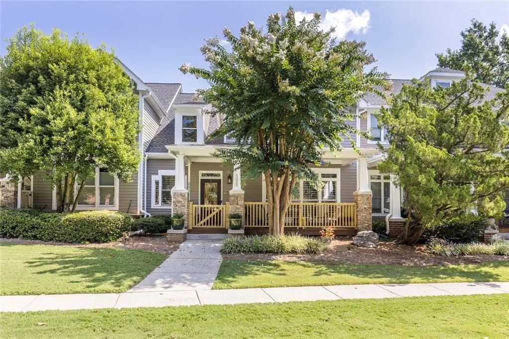 1220 Freedom Lane, Roswell