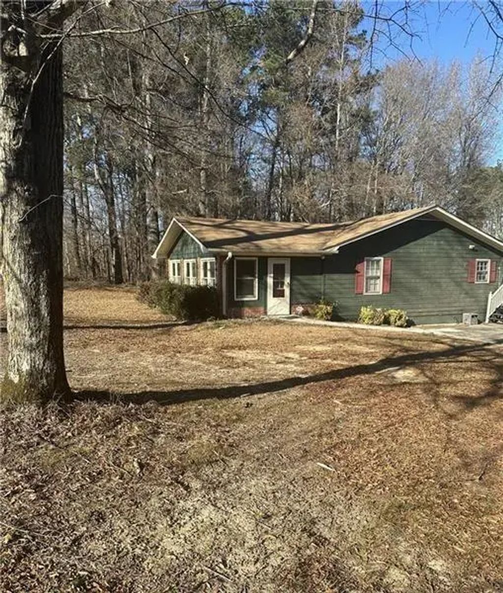 10 Dial Road, Monroe