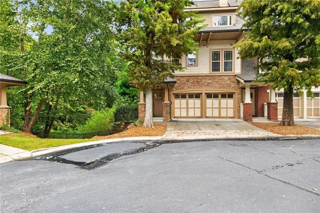 829 Millwork Circle, Johns Creek