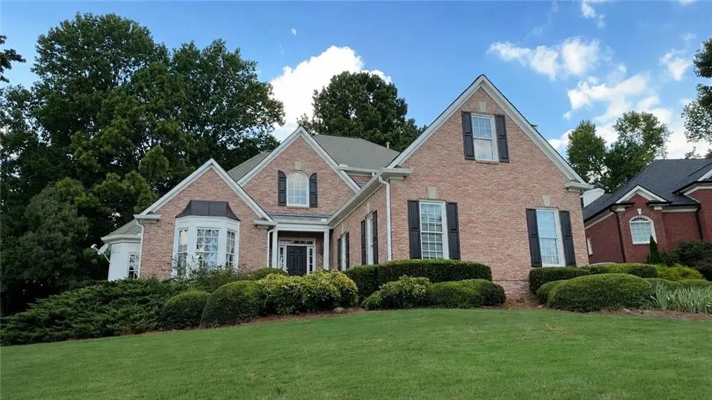 1910 Millwater Court, Dacula