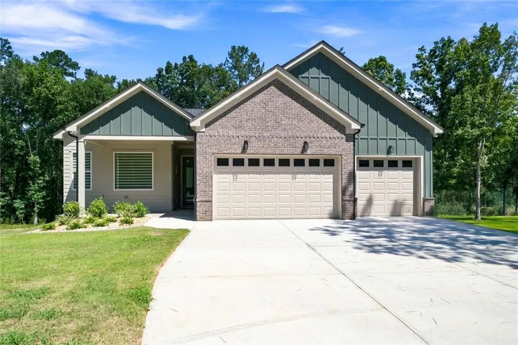 2541 Aniki Bee Drive, Monroe