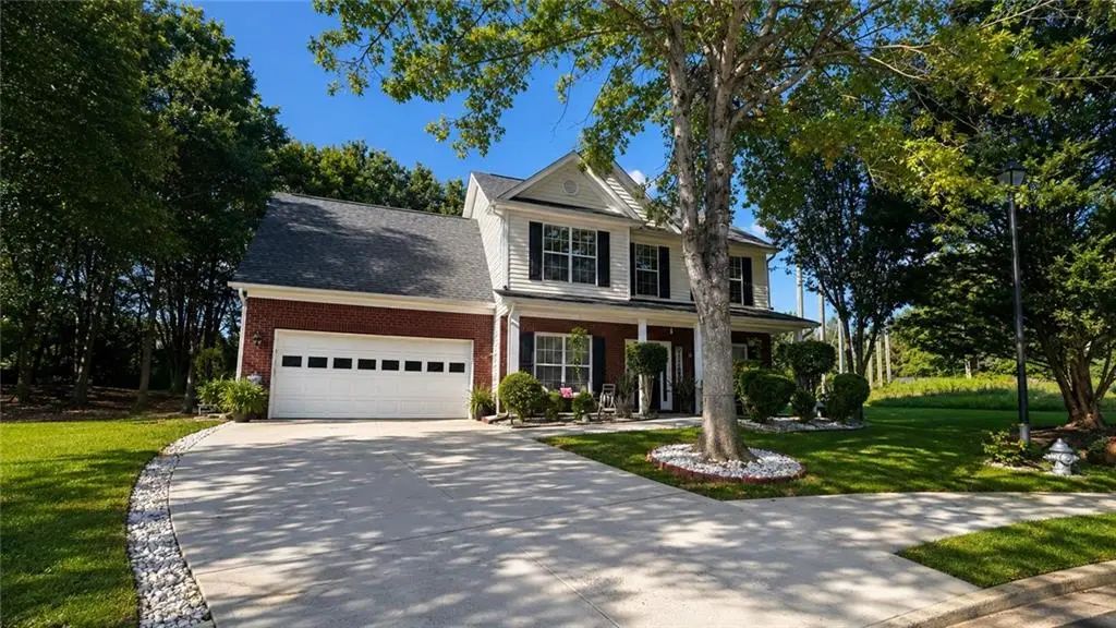 307 Carlton Chase Court, Dacula