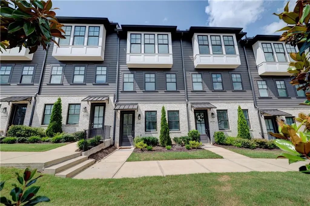 6532 Beacon Drive, Atlanta