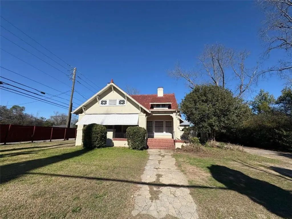 2585 Napier Avenue, Macon