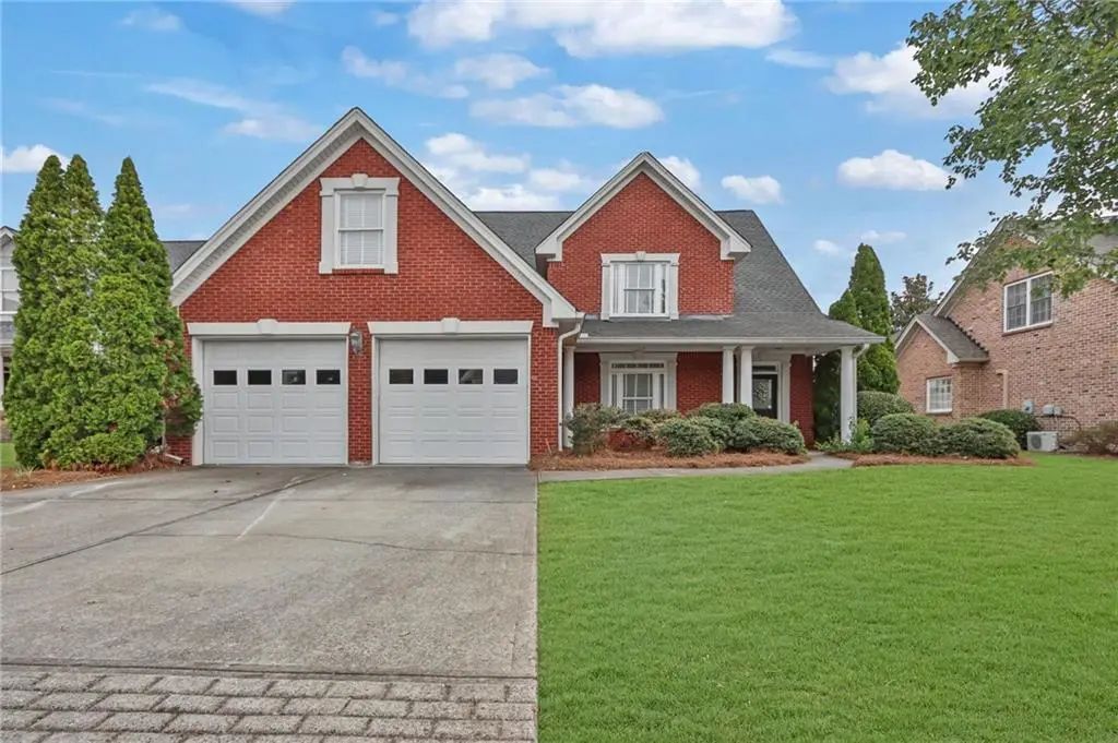 925 Windsor Place Circle, Grayson