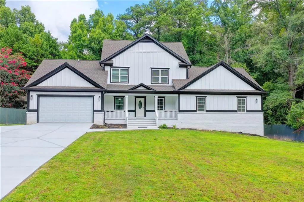 3326 Hidden Forest Drive, Snellville