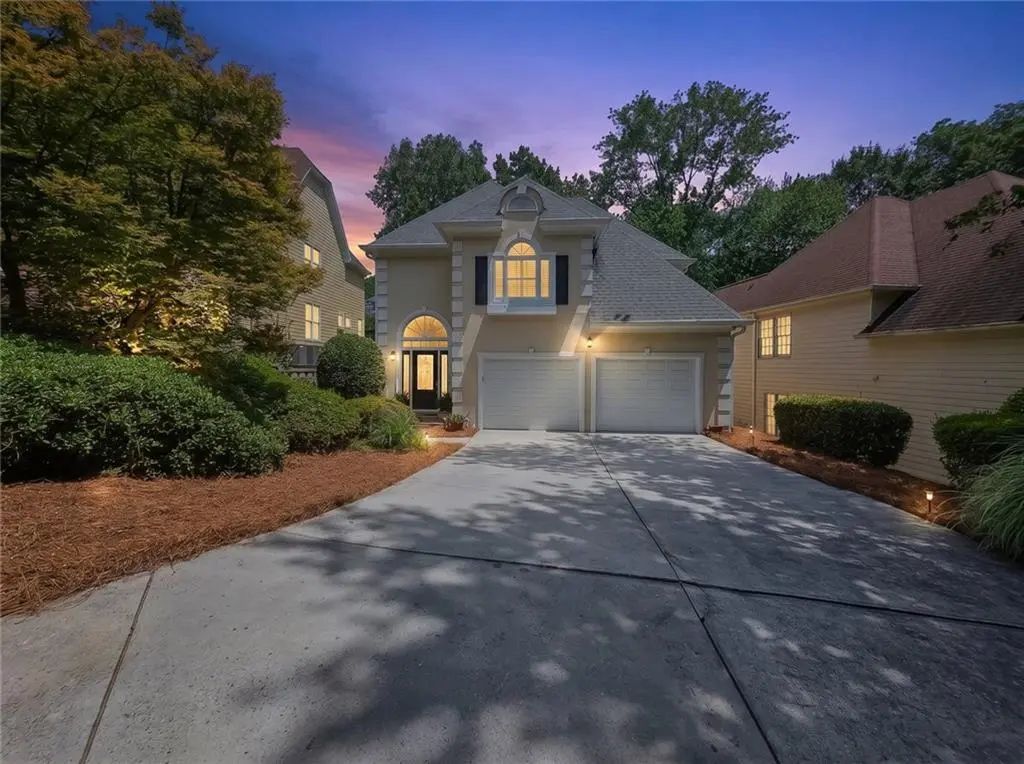 1056 Shady Valley Pl Ne, Atlanta