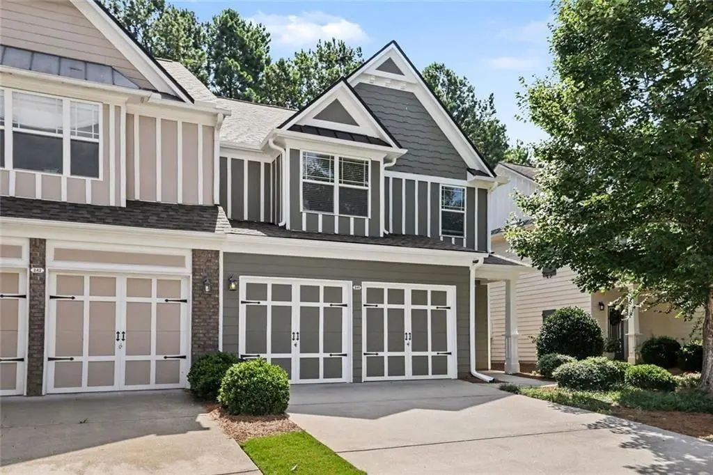240 Parc View Lane, Woodstock