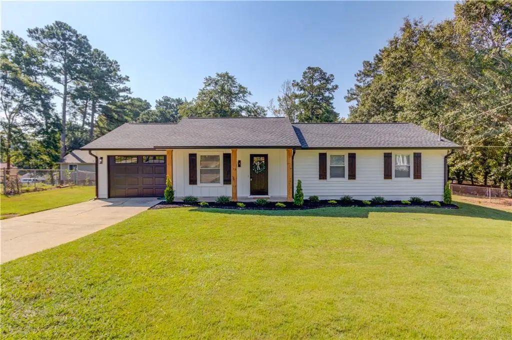 3622 Cainbridge Court, Lawrenceville